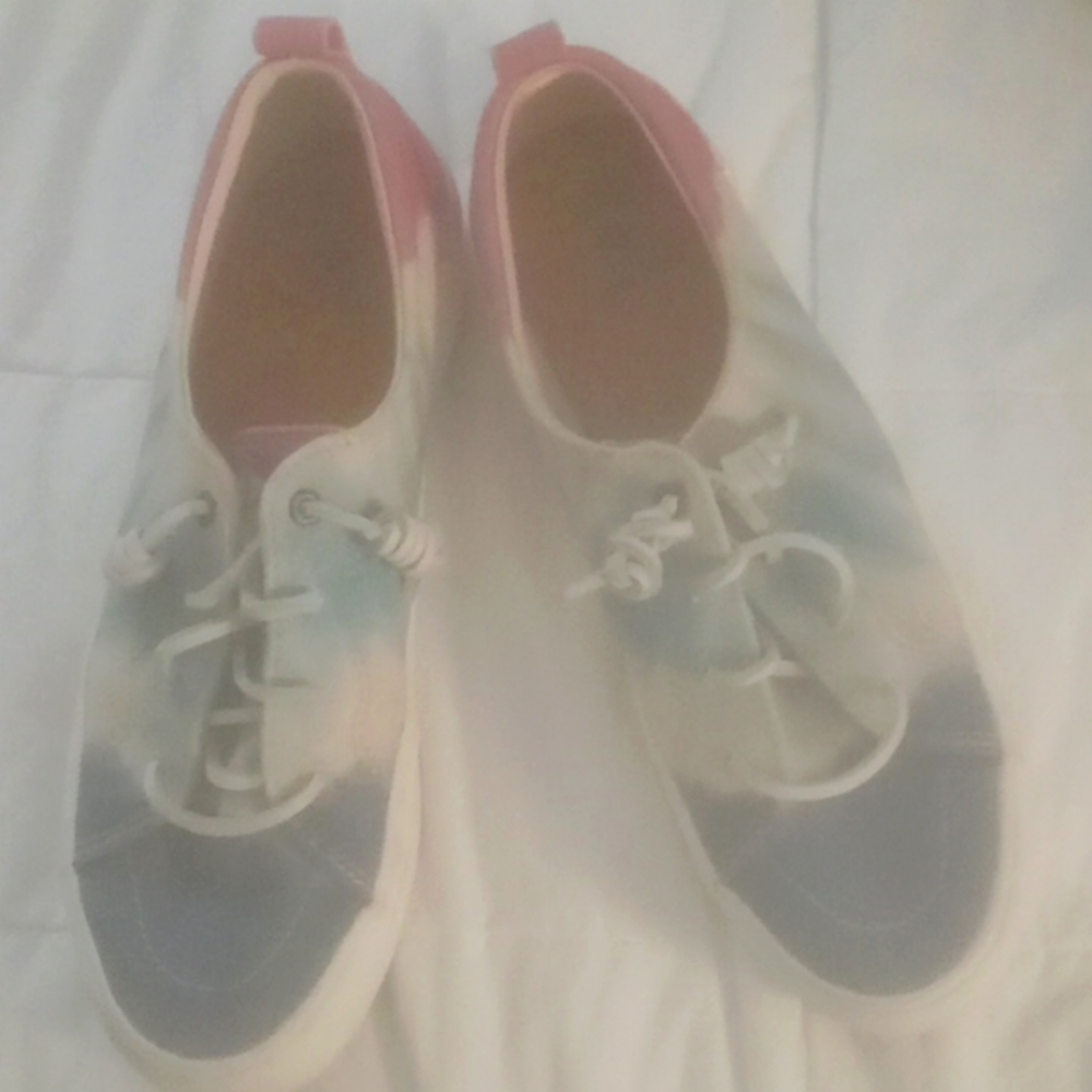 Tye dyed Topsiders